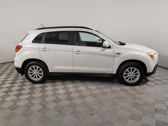 Mitsubishi ASX, 2011 г., 214 161 км