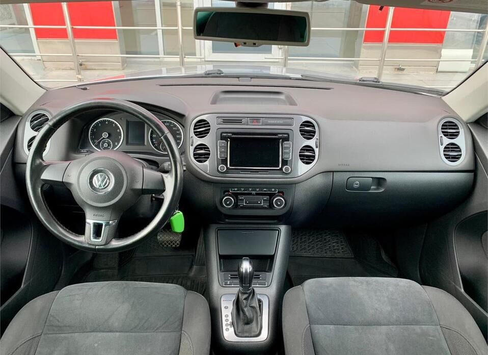 Volkswagen Tiguan 2.0 AT (170 л.с.) 4WD