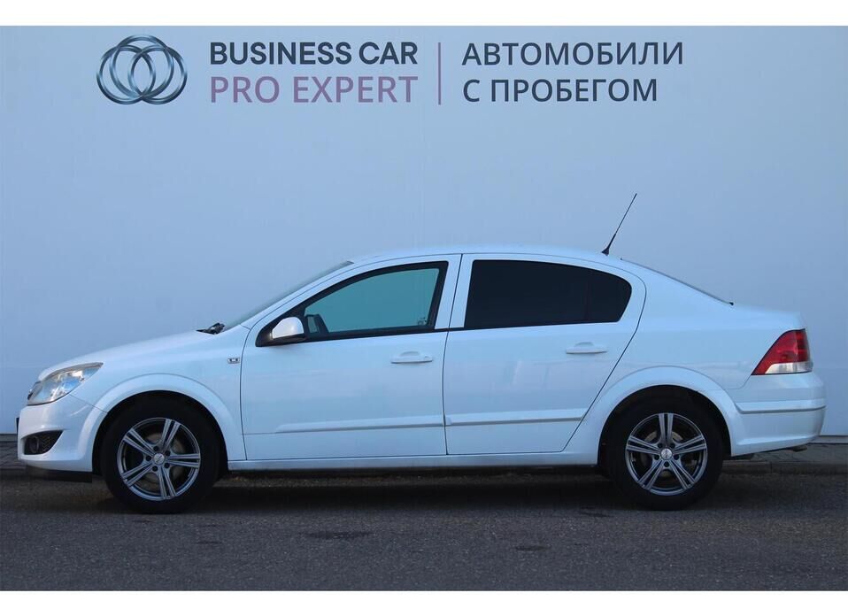 Opel Astra 1.6 MT (115 л.с.)
