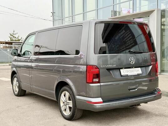 Volkswagen Caravelle, 2020 г., 176 281 км