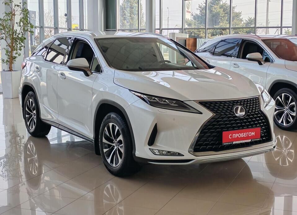 Lexus RX, IV Рестайлинг 300 2.0 AT (238 л.с.) 4WD