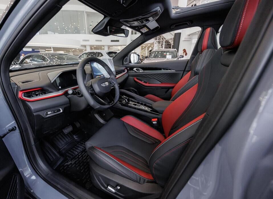 Geely Coolray, I Рестайлинг 2 1.5 AMT (147 л.с.)