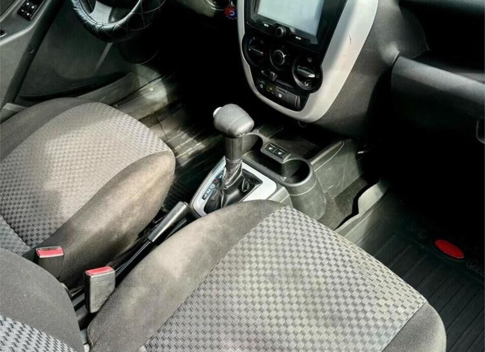 LADA (ВАЗ) Granta, I 1.6 AT (98 л.с.)