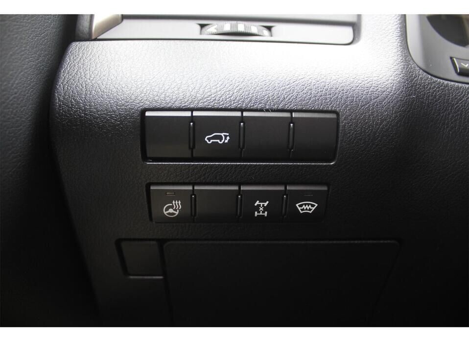 Lexus RX, IV Рестайлинг 300 2.0 AT (238 л.с.) 4WD