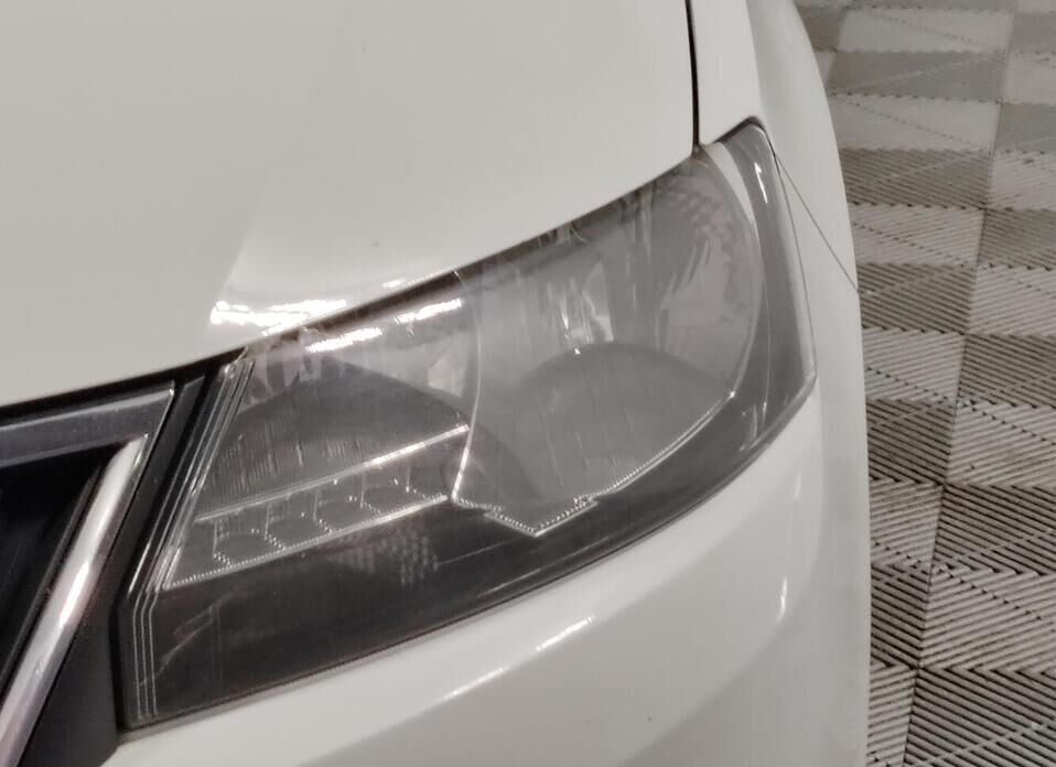 Skoda Rapid, I Рестайлинг 1.6 AT (110 л.с.)