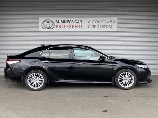 Toyota Camry, 2020&nbsp;г., 58&nbsp;452&nbsp;км