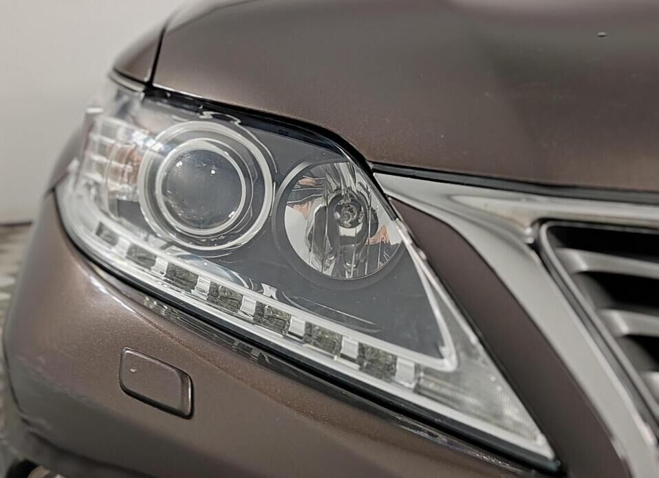 Lexus RX, III Рестайлинг 270 2.7 AT (188 л.с.)