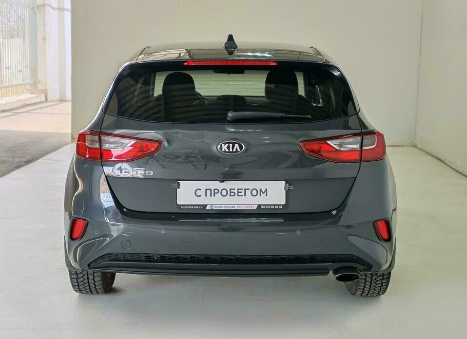 Kia Ceed 1.6 AT (128 л.с.)