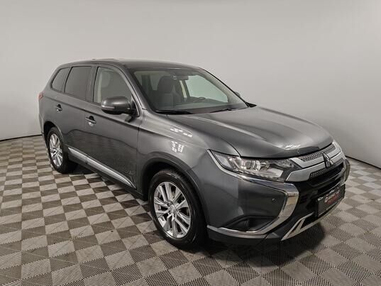 Mitsubishi Outlander, 2020 г., 131 822 км