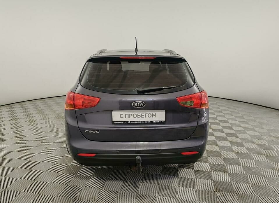 Kia Ceed 1.6 AT (129 л.с.)