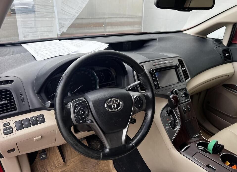 Toyota Venza 2.7 AT (185 л.с.) 4WD
