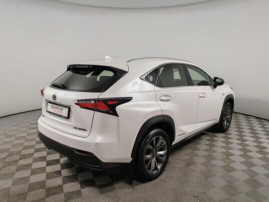 Lexus NX, 2015 г., 107 274 км