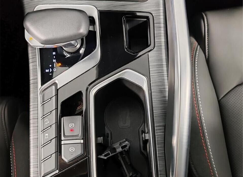 Geely Tugella, I Рестайлинг 2.0 AT (238 л.с.) 4WD