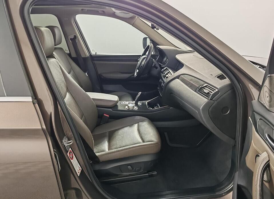 BMW X3, II (F25) 28i xDrive 2.0 AT (245 л.с.) 4WD