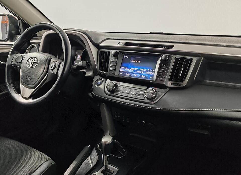 Toyota RAV4, IV (CA40) Рестайлинг 2.0 CVT (146 л.с.) 4WD