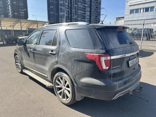 Ford Explorer, 2018 г., 125 954 км