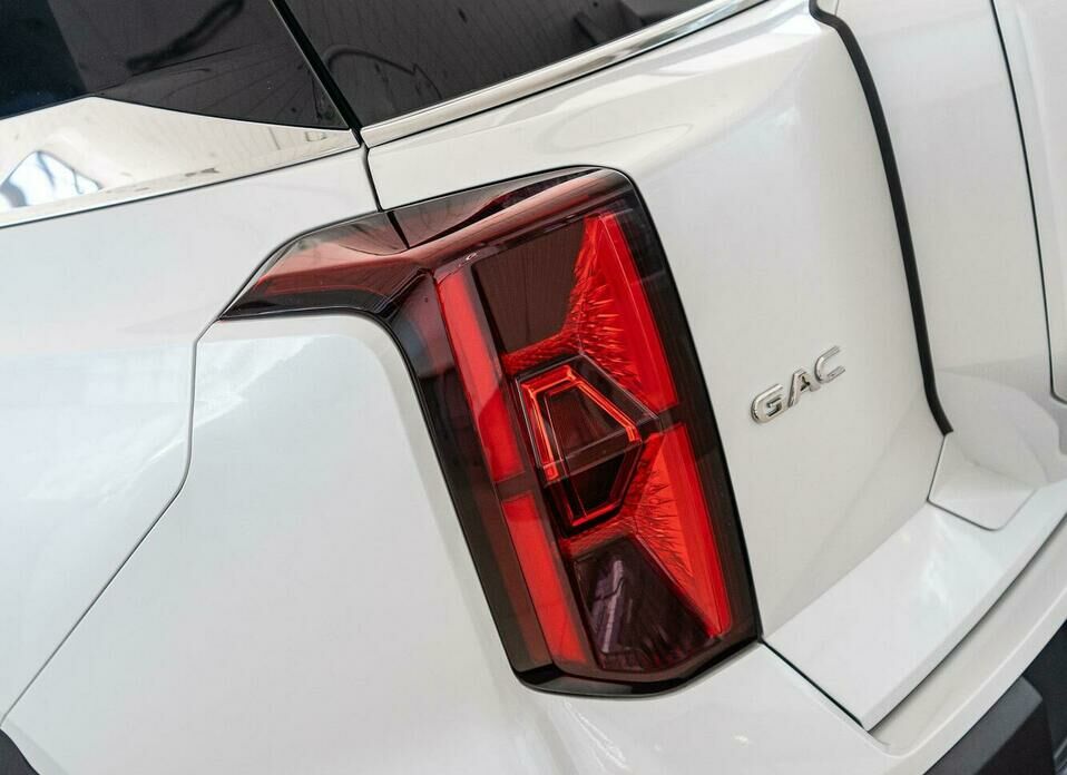 GAC GS8 Traveller 2.0 AT (231 л.с.) 4WD