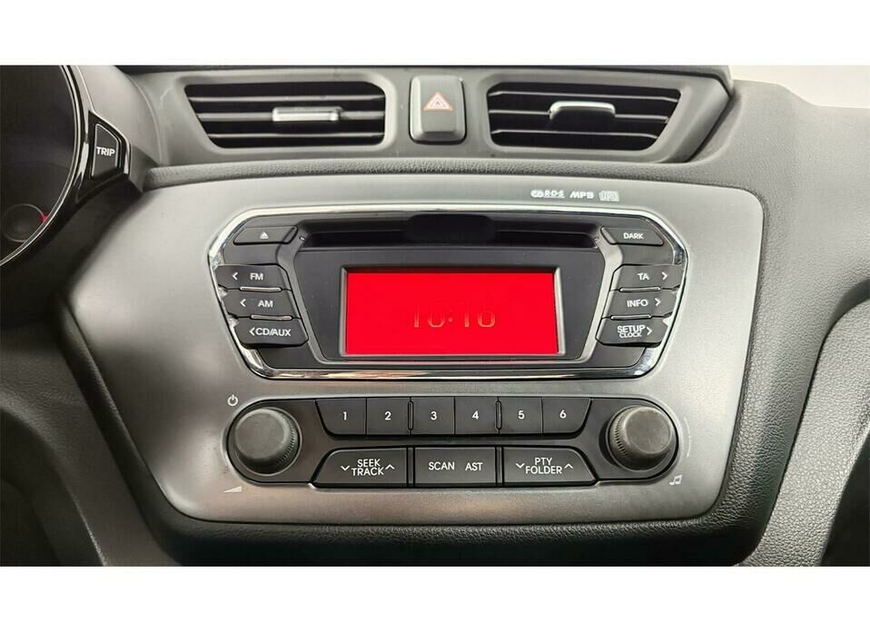 Kia Rio 5-speed 1.6 MT (123 л.с.)