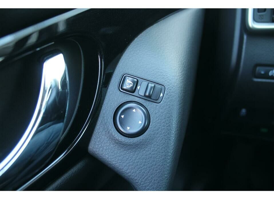 Nissan Qashqai 2.0 CVT (144 л.с.)
