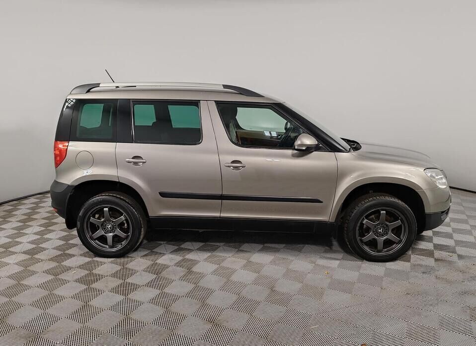 Skoda Yeti 1.8 AMT (152 л.с.) 4WD