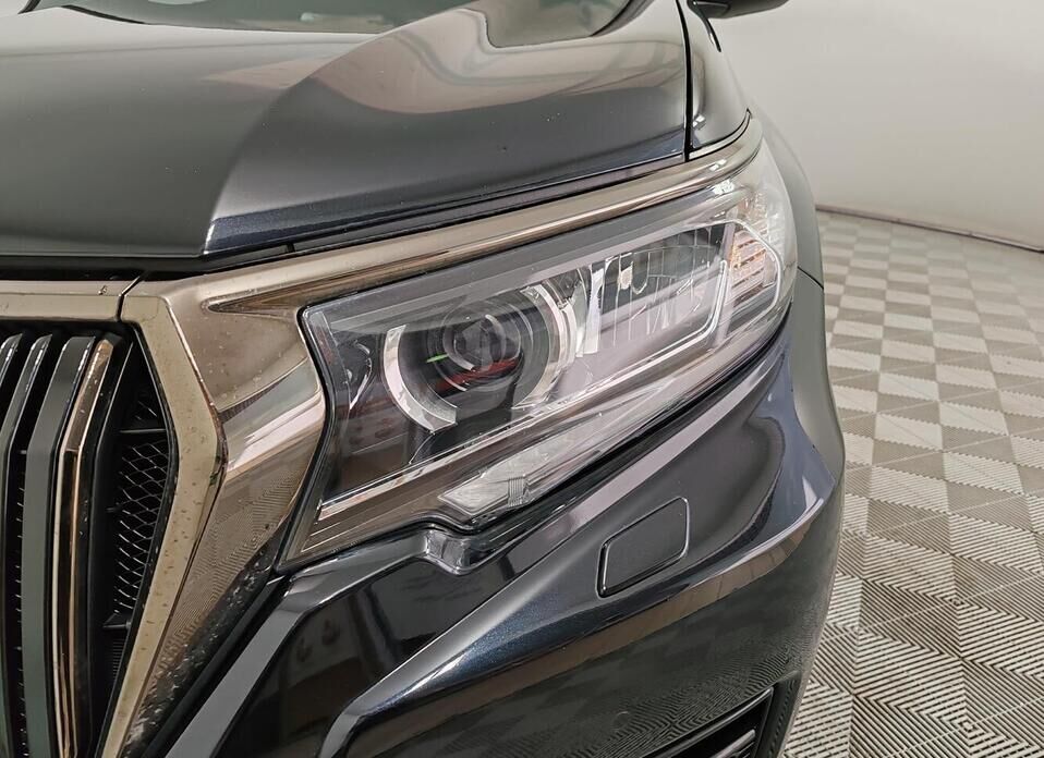 Toyota Land Cruiser Prado, 150 Series Рестайлинг 3 4.0 AT (249 л.с.) 4WD