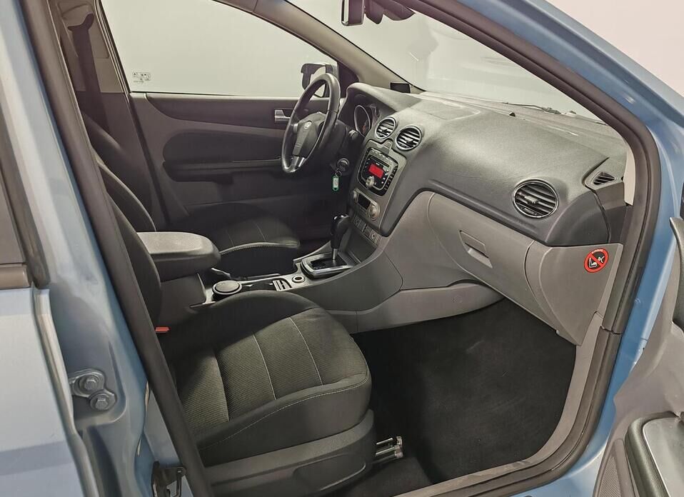 Ford Focus, II Рестайлинг 2.0 AT (145 л.с.)