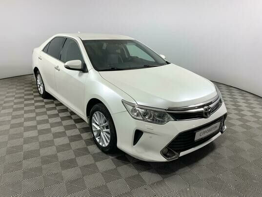 Toyota Camry, 2015 г., 111 473 км