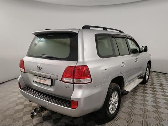 Toyota Land Cruiser, 2008&nbsp;г., 325&nbsp;304&nbsp;км