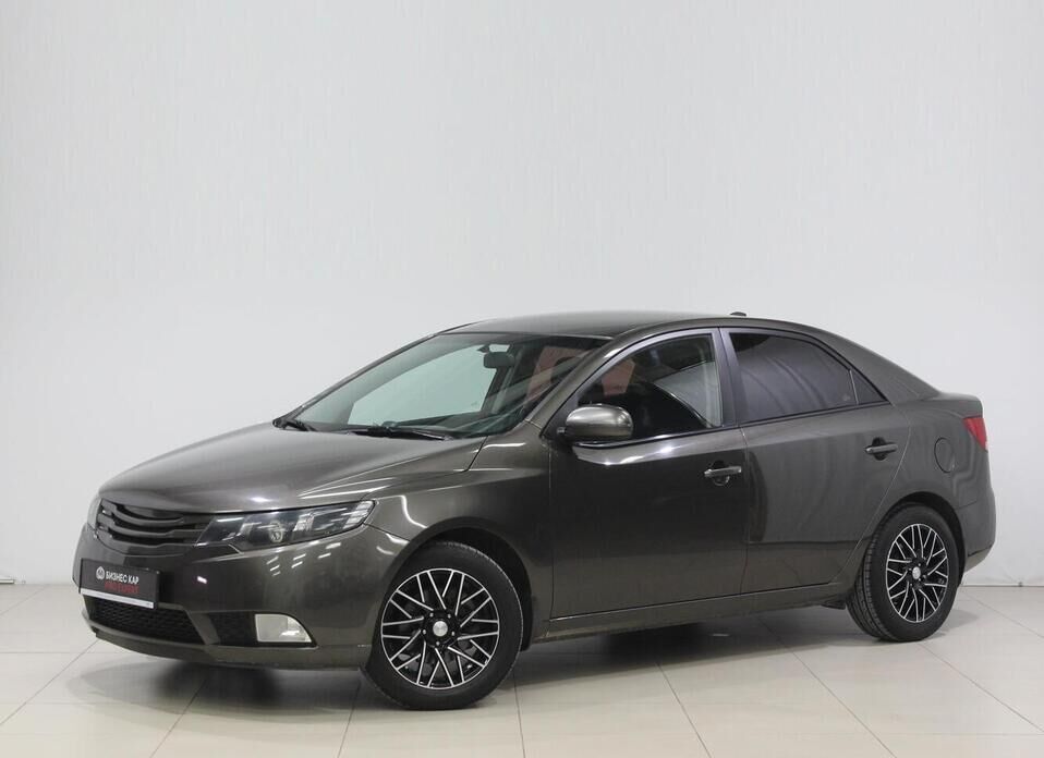 Kia Cerato, II 6-speed 1.6 MT (126 л.с.)
